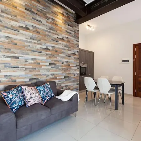 Designer With Comfy Sofa, Large Tv, Wifi & 2 King Sized Beds By 360 Estates Apartamento *